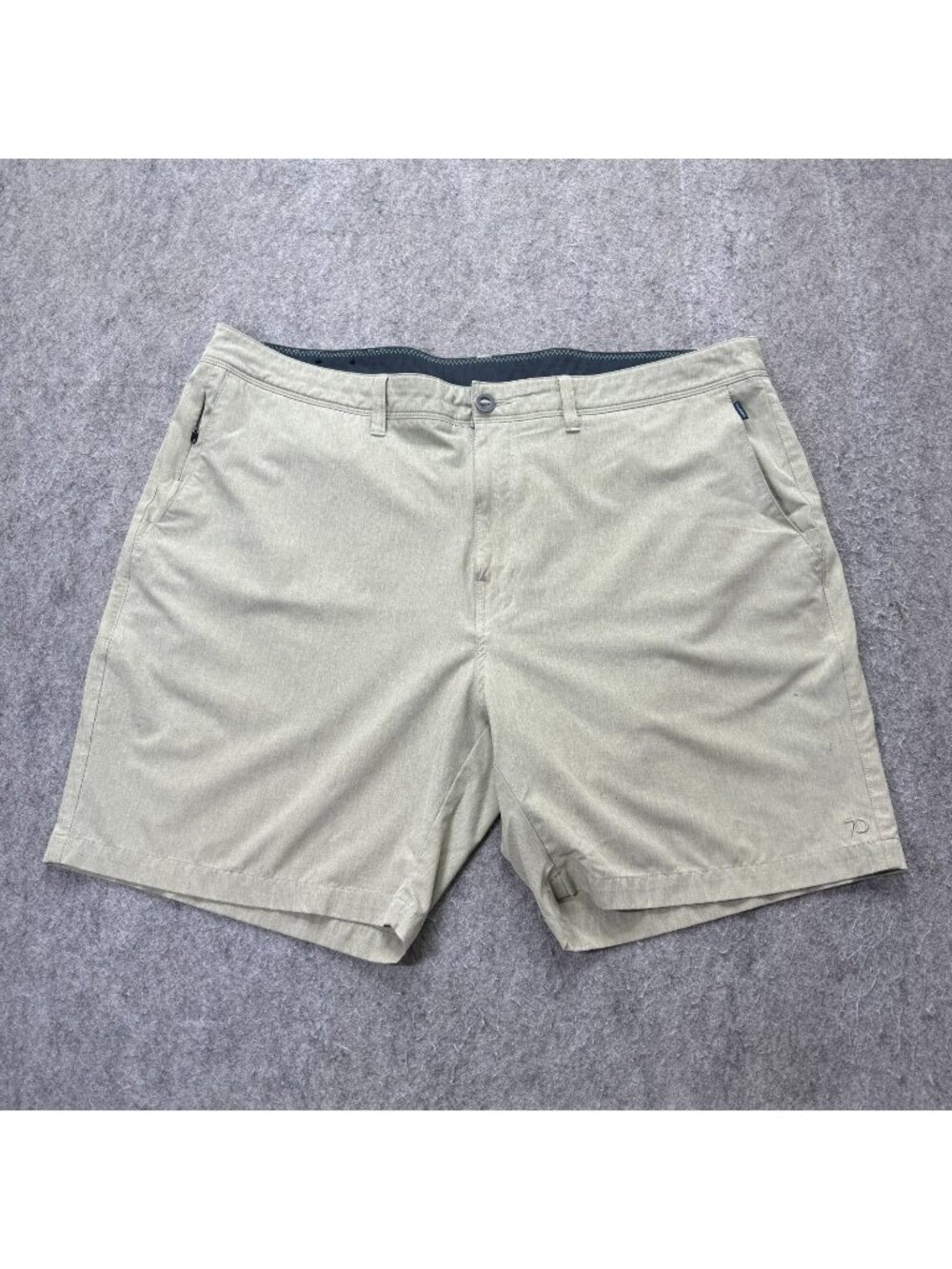 7 Diamonds Aeroplane 7" Stretch Performance Shorts Men 42 Beige